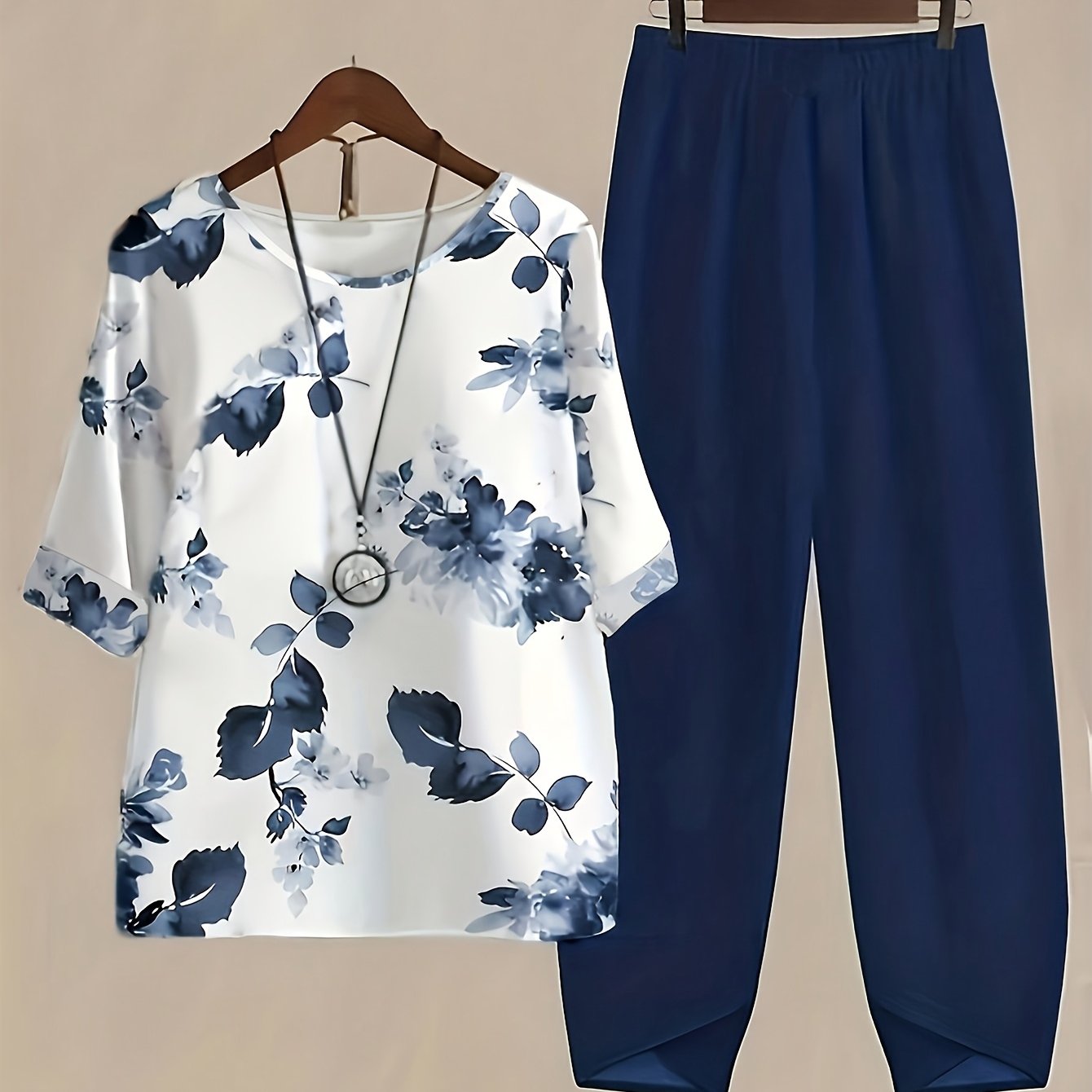 Amara™ | Ensemble Haut Manches Courtes et Pantalon Imprimé Fleurs – Look Élégant Printemps/Automne