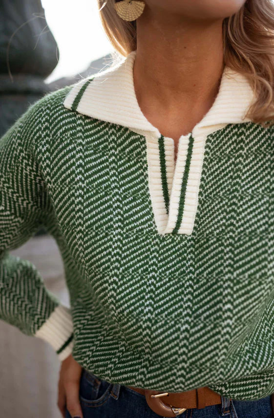 EMILIA™ | V-Neck Sweater in Green